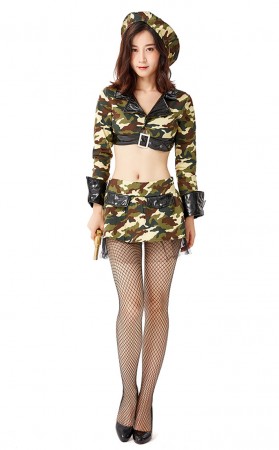 Halloween Amazon Camouflage Jungle Woman Warrior